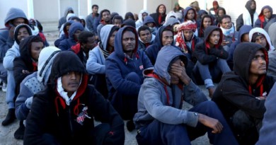 إنقاذ حوالى 450 مهاجرا قبالة السواحل الليبية