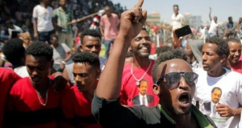 لماذا تدهورت الأوضاع في إثيوبيا بسرعة؟