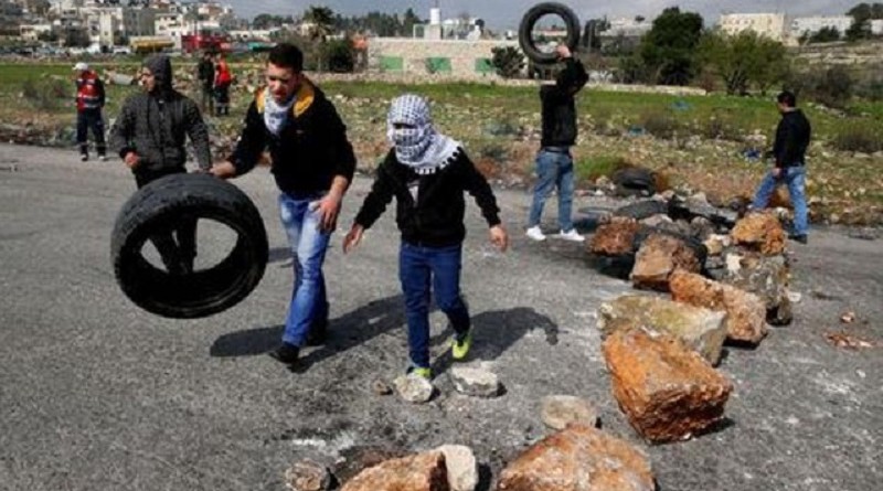 غضب فلسطيني إزاء تقارير النقل المبكر للسفارة الأمريكية إلى القدس