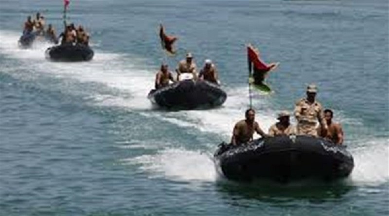 البحرية الليبية توقف سفينة شحن دخلت "منطقة محظورة"