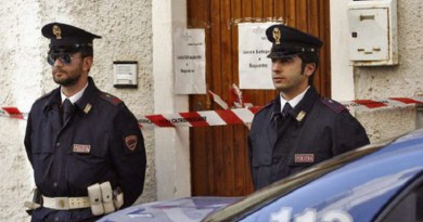 اعتقال 5 تونسيين في عملية لمكافحة الإرهاب