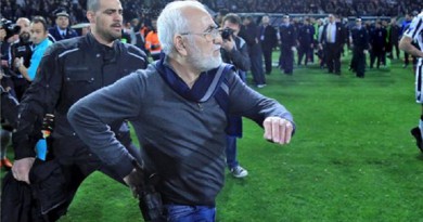رابطة الدوري اليوناني تحذر من "عواقب وخيمة" بعد إيقاف البطولة