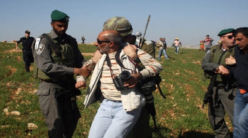 العربية الفلسطينية: الصحفي الفلسطيني فضح جرائم الاحتلال