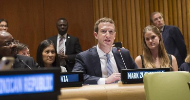 البرلمان الأوروبي يطلب شهادة رئيس فيسبوك
