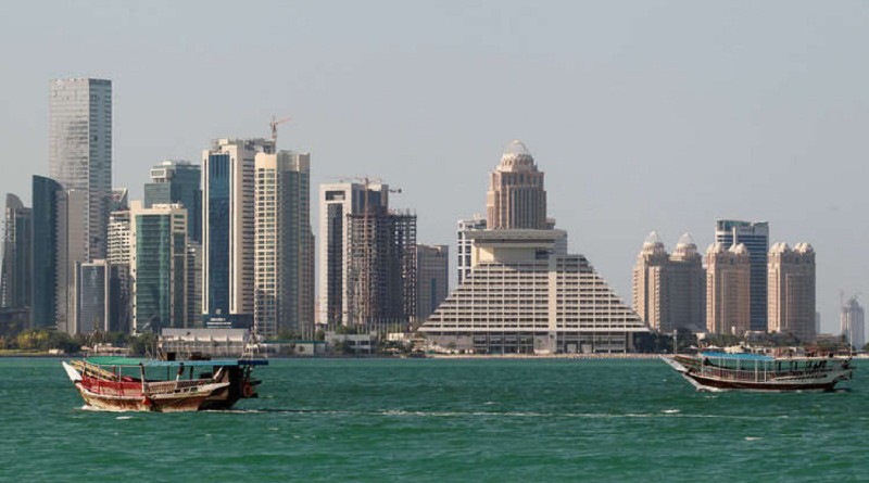 قطر تمنح الإقامة الدائمة للأجانب