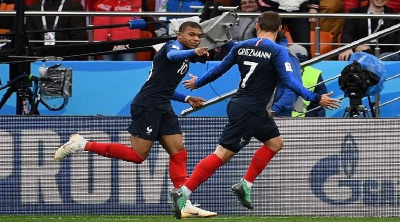 فرنسا تتأهل للدور الثاني والبيرو تودع البطولة