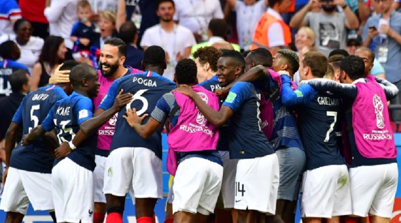 فرنسا تقلب الطاولة على الأرجنتين وتبلغ ربع النهائي