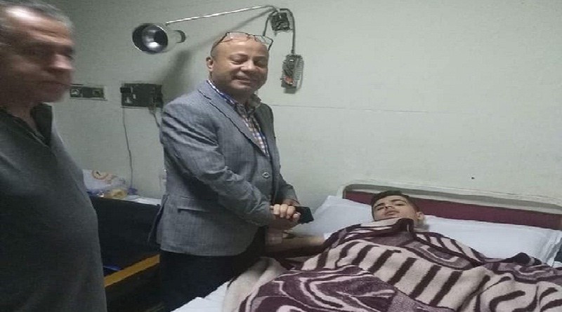 ابو هولي يعود جرحى مسيرة العودة في مستشفى الهرم بالقاهرة