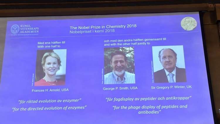 نوبل للكيمياء تمنح  لثلاثة علماء
