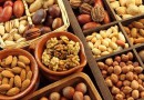 المكسرات ترفع خصوبة الرجال