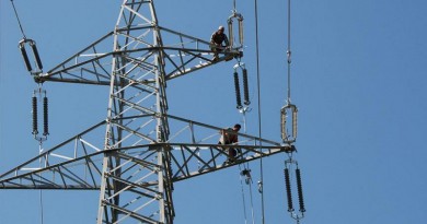 مصر تخطط لرفع الدعم نهائيا عن الكهرباء بحلول 2022
