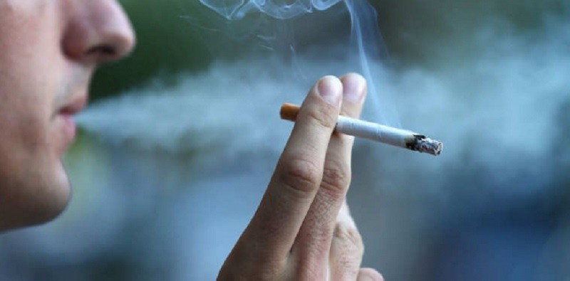 لماذا يصاب غير المدخنين بسرطان الرئة؟