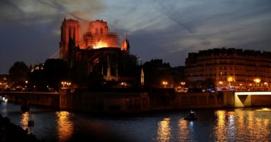 العالم يعبر عن تضامنه مع فرنسا إثر حريق كاتدرائية نوتردام