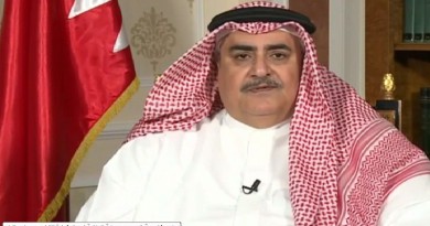 بكل وقاحة "وزير خارجية البحرين": ورشة المنامة ليست خطوة للتطبيع مع إسرائيل