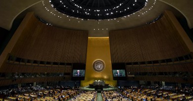 إسرائيل تطالب الأمم المتحدة بإقالة دبلوماسي مصري