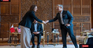 البحرين تغرق في نكتة ماليزية